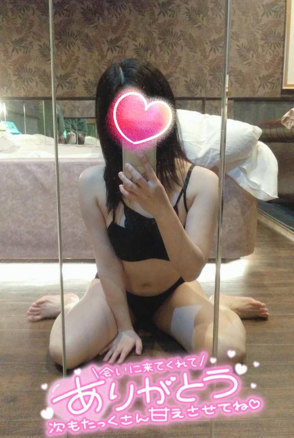 ホテルで?