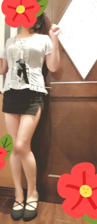 ひなた【スレンダー30代妻】(人妻みるきー)