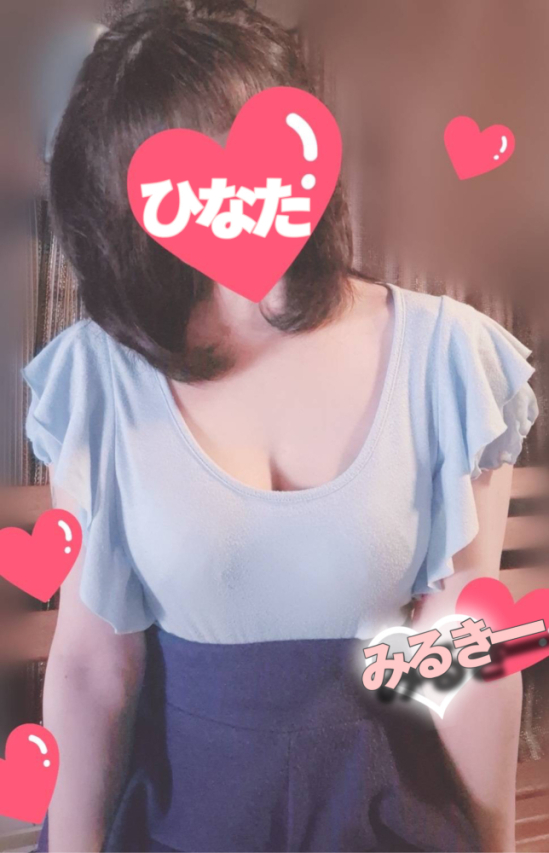 ひなた【スレンダー30代妻】(人妻みるきー)