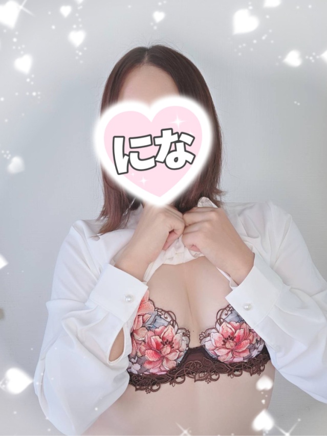 にな【スレンダー30代妻】(人妻みるきー)