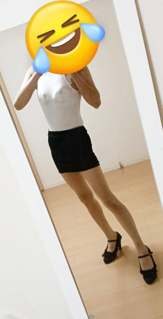 スレンダー美人テクニシャンとおか（人妻パラダイス）