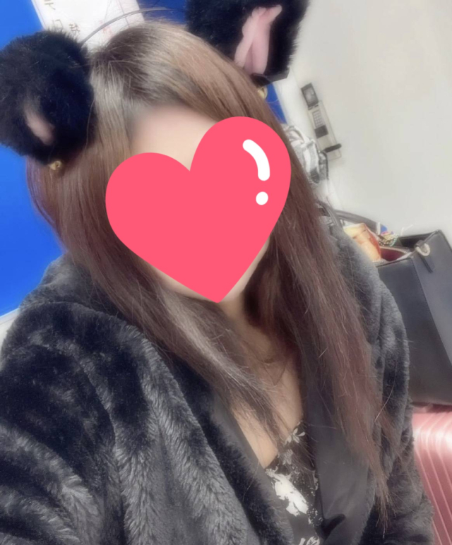 業界未経験激カワ奥様ふゆ（人妻パラダイス）