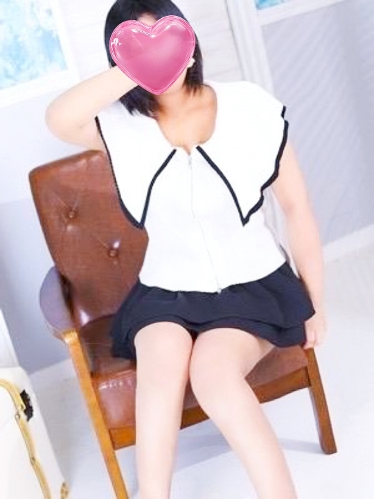 業界未経験新妻奥様るぅ(人妻パラダイス)