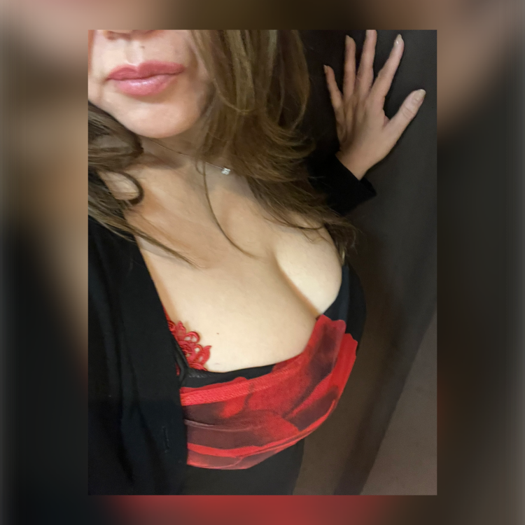 夜もりこいます😊🩷会いに来てね