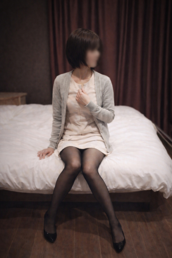 純 (じゅん)（人妻セラピスト物語）