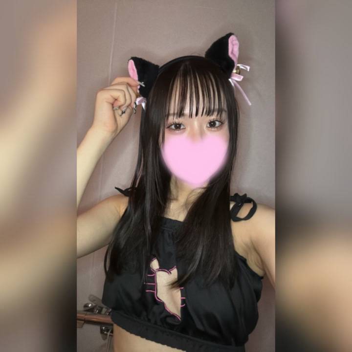 黒猫にゃーん🐈‍⬛🎀