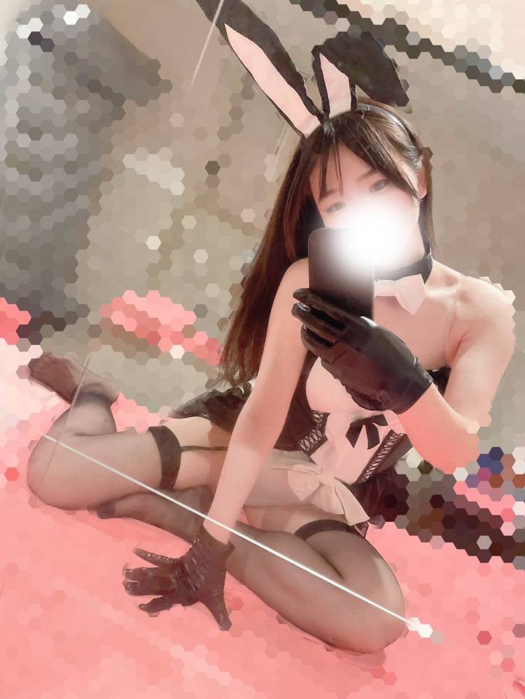 少しだけ甘い空気になる気がするんですよね🖤