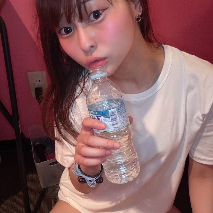 なついあつ