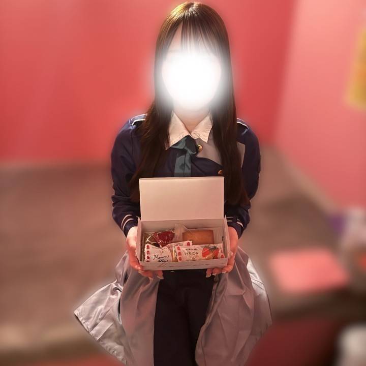 4日ぶり色違いアニコス✌🏻