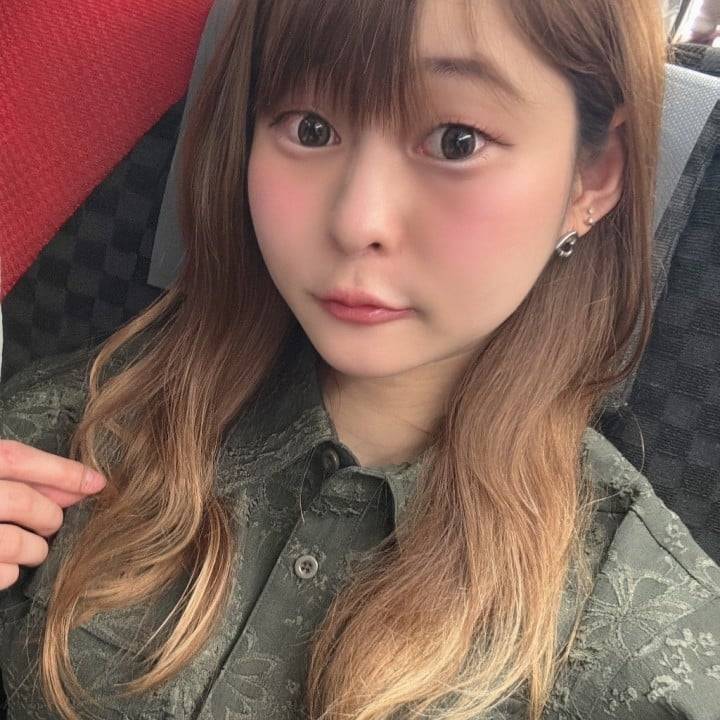 松山でお迎え待ってる🍊
