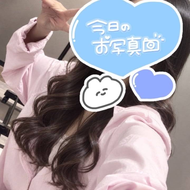 シャツもあそこもピンクなの🎀💕