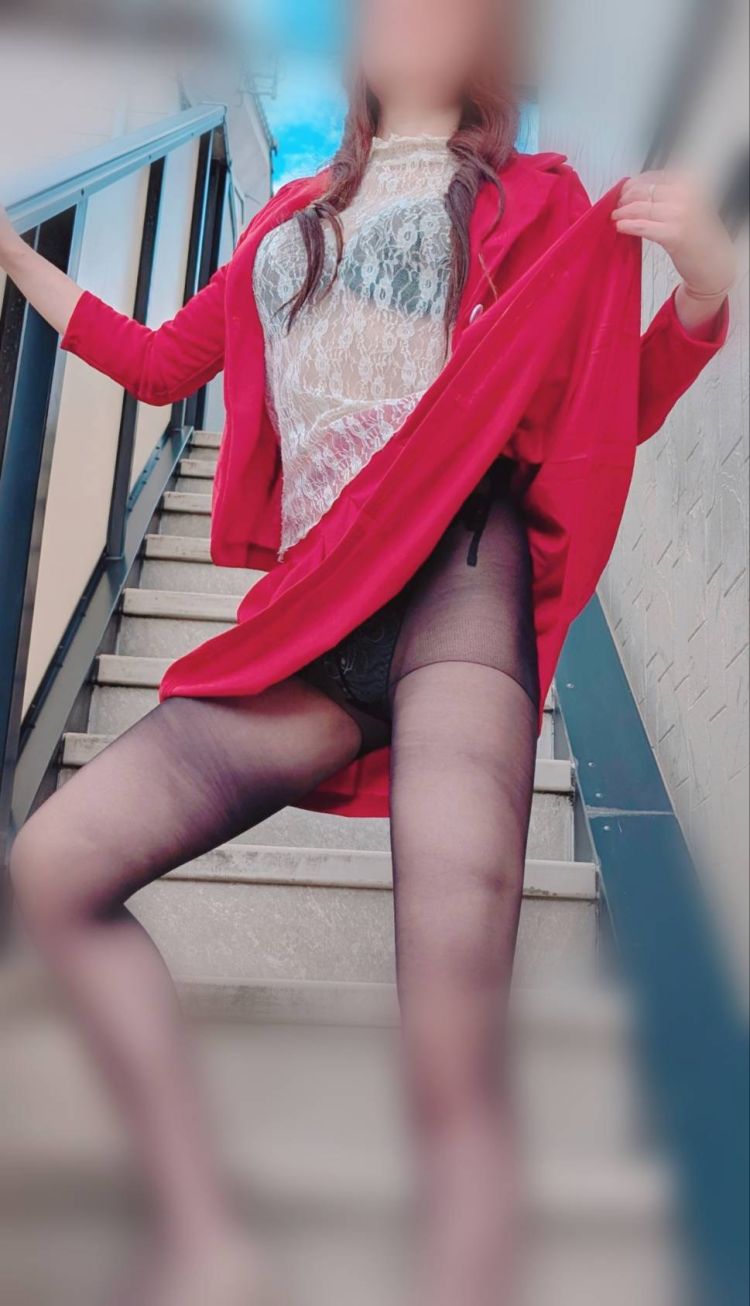 淫乱ドエロ女じゃダメですか٩꒰ ˘ ³˘꒱۶~♡