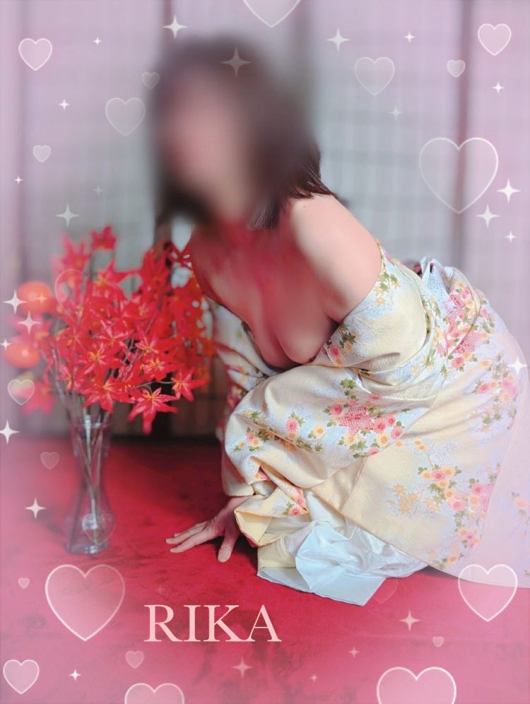 明日出勤♡りかで姫始めする？🩷