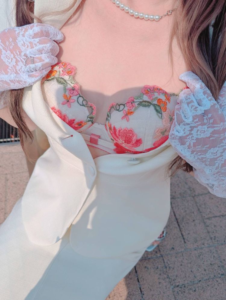 涼みに来ない??🫣🩵💙
