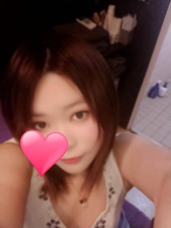 にこ（秘密のアルバイト）