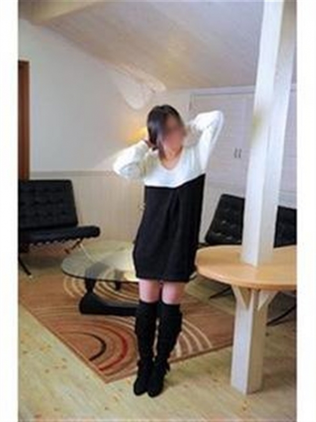 彩乃(あやの)（秘密のアルバイト）