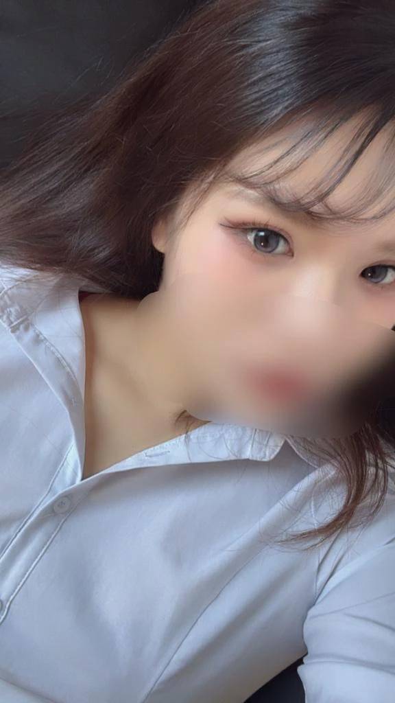 香川県 デリヘル 秘書と黒パンスト高松店 チカ【えちえち癒し系美女】