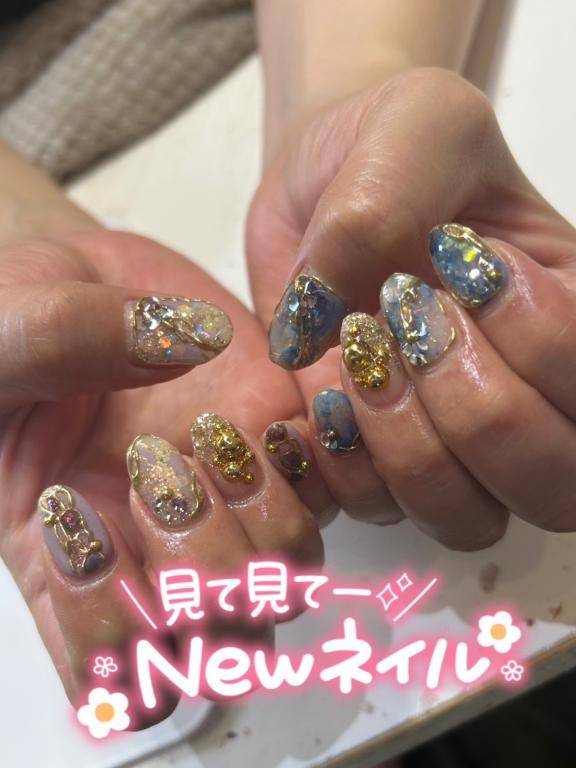 おはようからの𝗻𝗲𝘄ネイル