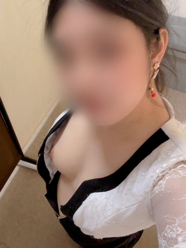 四宮　さつき（人妻LOVE）