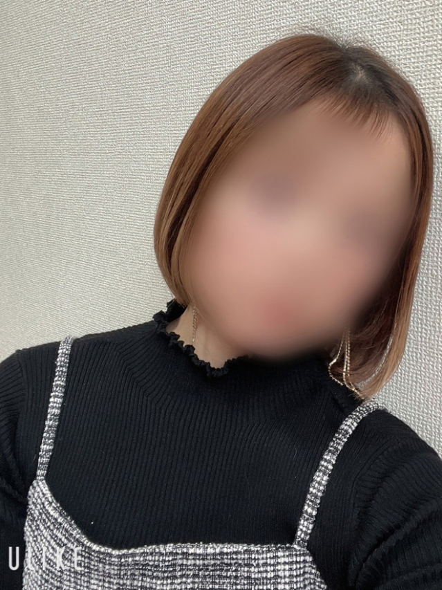 小鳥遊　里美（人妻LOVE）