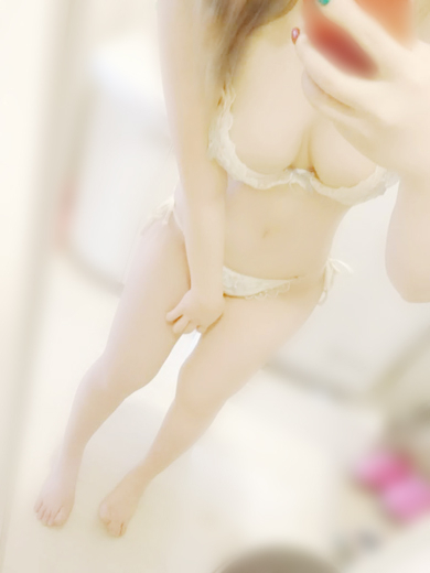 新妻すずか♡恋人気分でエロ満開♪
