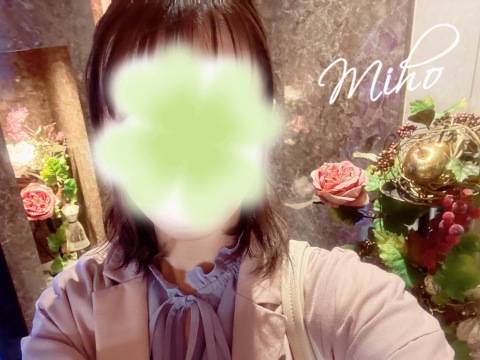 荒井美保（五十路マダム 新居浜店(カサブランカグループ)）