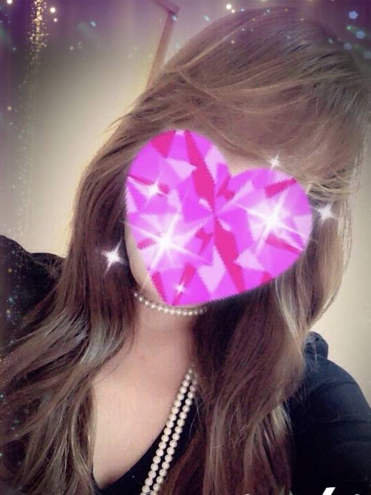 葉山莉佐
