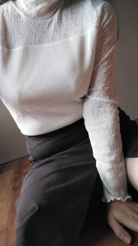 花咲ひとみ