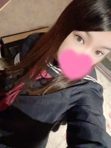 綾村莉里