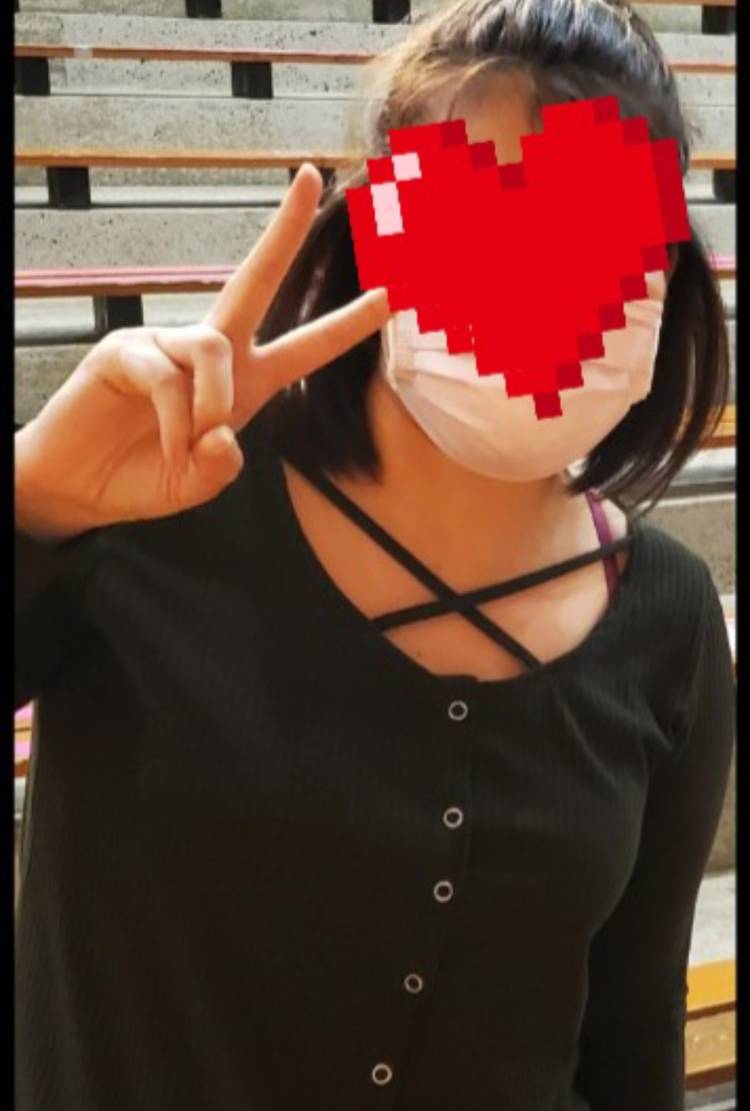 杉浦ここあ