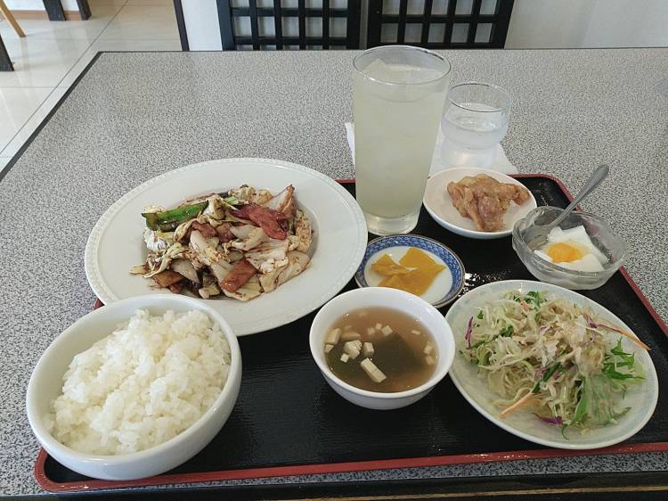 葉月　潤