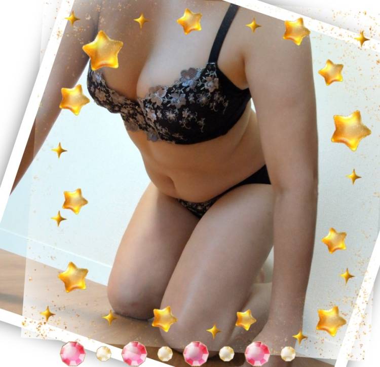 野村咲凪