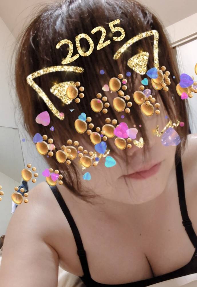 野村咲凪
