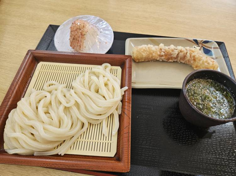 こんにちは( ・∇・)