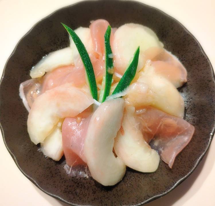 ひとりごと　　桃のパスタ♪　