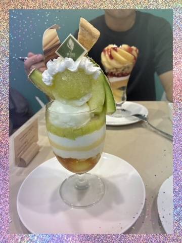 パフェしてきました