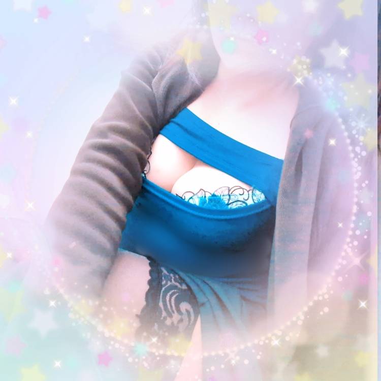 野村咲凪