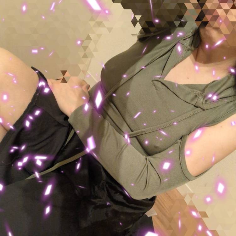 野村咲凪