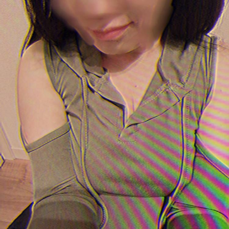 野村咲凪