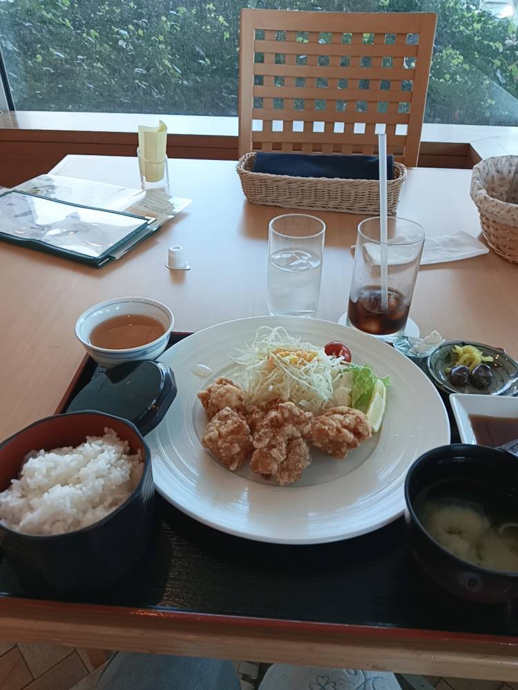 葉月　潤