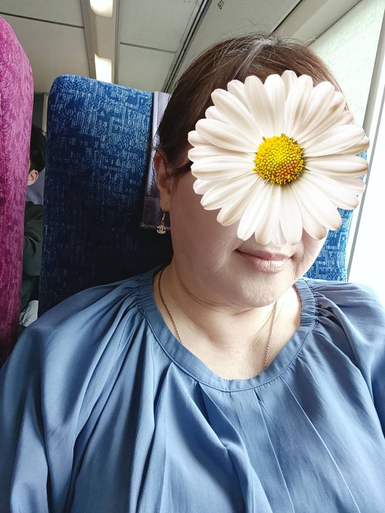 葉月　潤