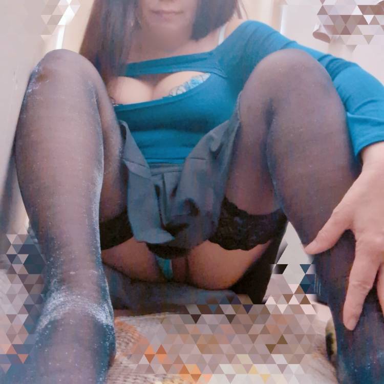 野村咲凪