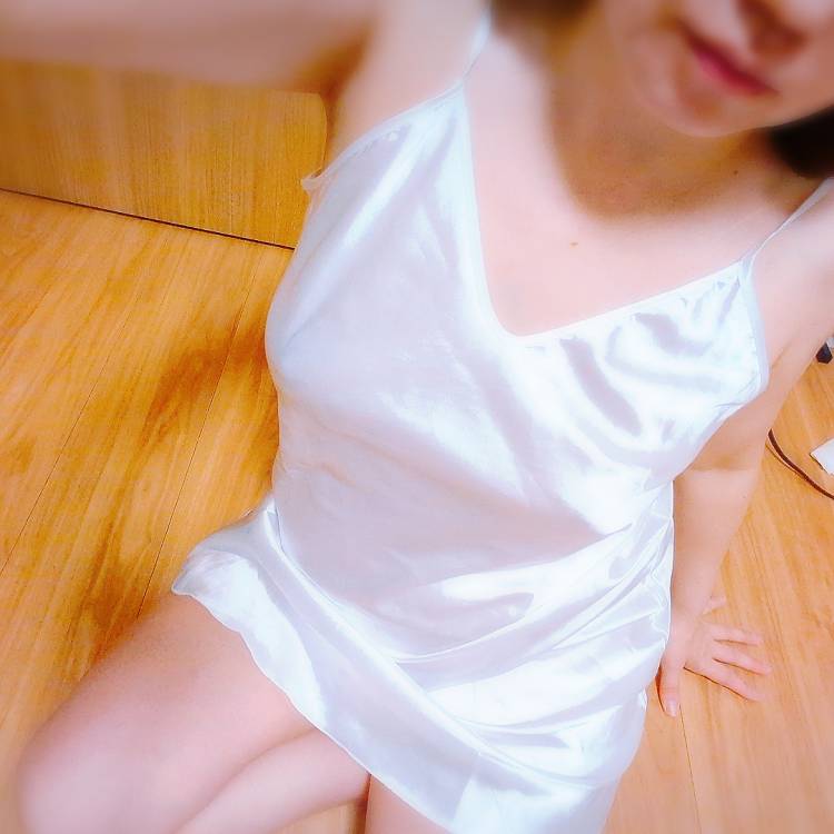 野村咲凪