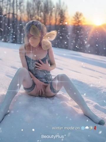 矢納あずさ