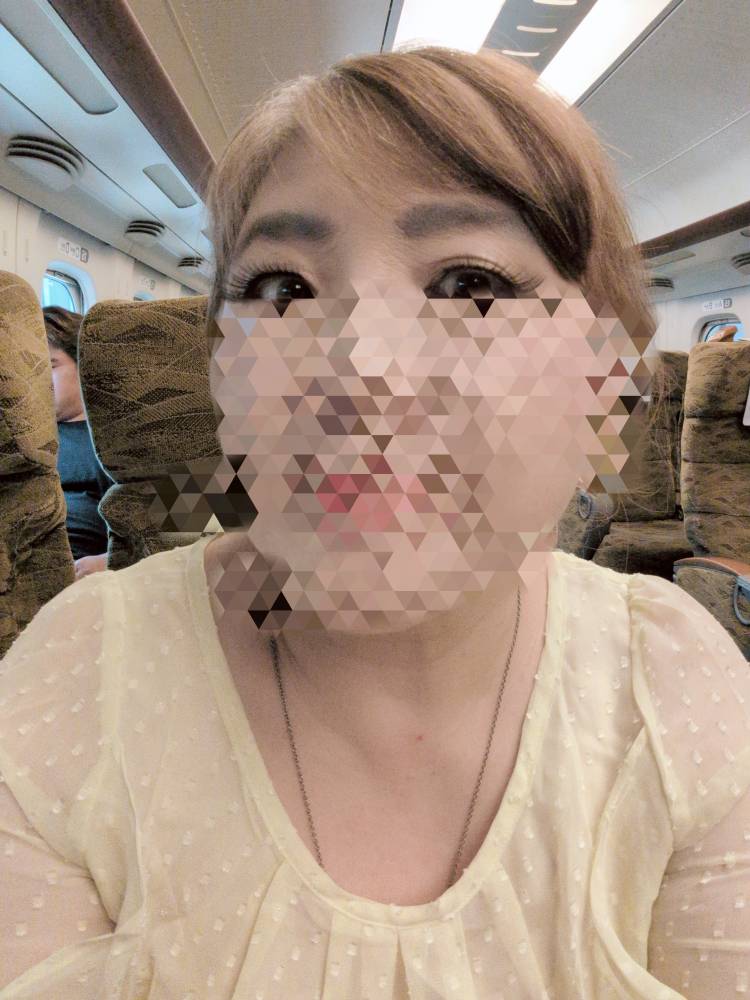 葉月　潤