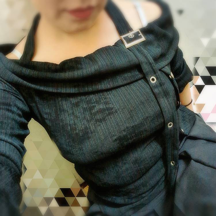 野村咲凪