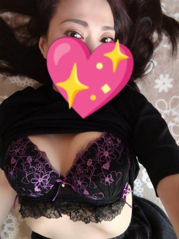 沖野里佳子