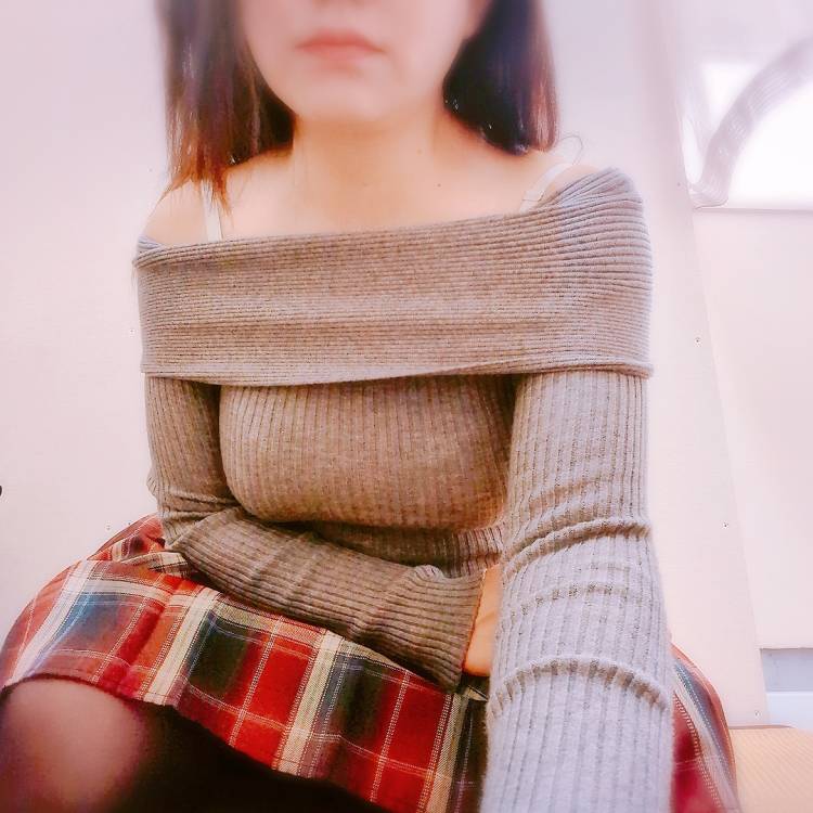 野村咲凪