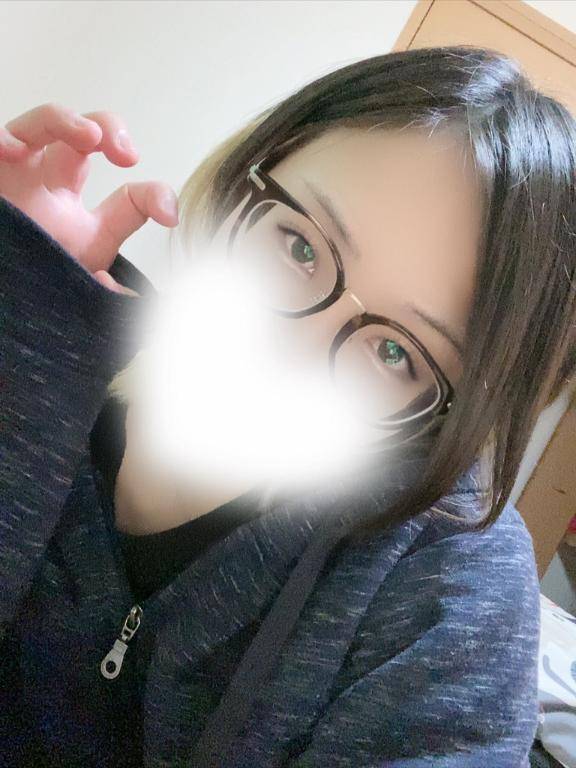 明日もよろしく?(すっぴん)