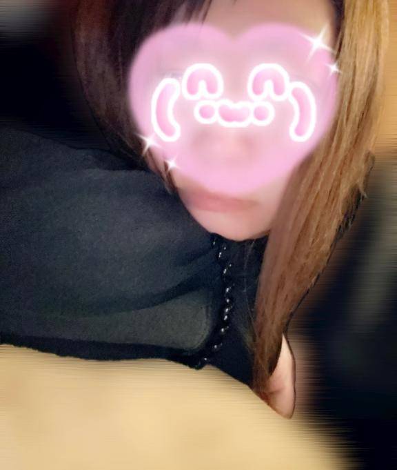 寝れない(  ?-?  )